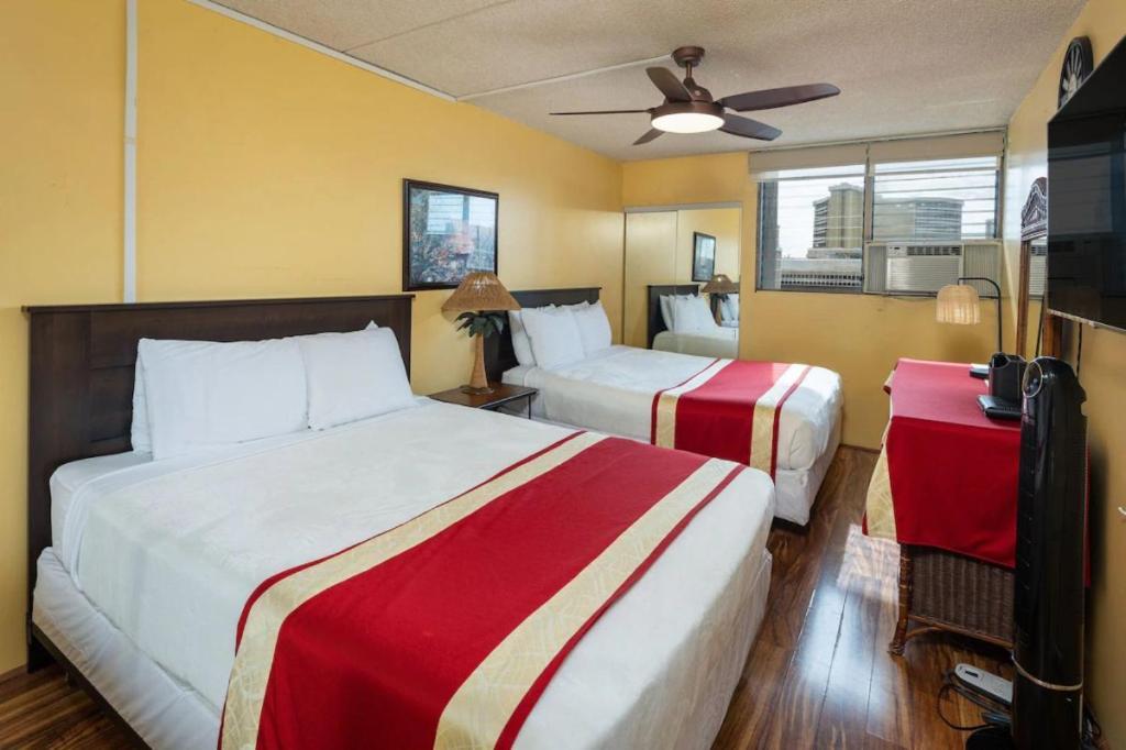 Heart Of Waikiki,1Bdrm,Free Parking, Wifi,No Resort Fees,Youtube,Netflix ! Honolulu Exterior photo
