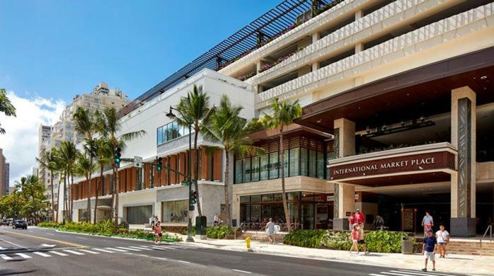 Heart Of Waikiki,1Bdrm,Free Parking, Wifi,No Resort Fees,Youtube,Netflix ! Honolulu Exterior photo